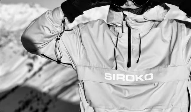 Travelstee x Siroko collaboration
