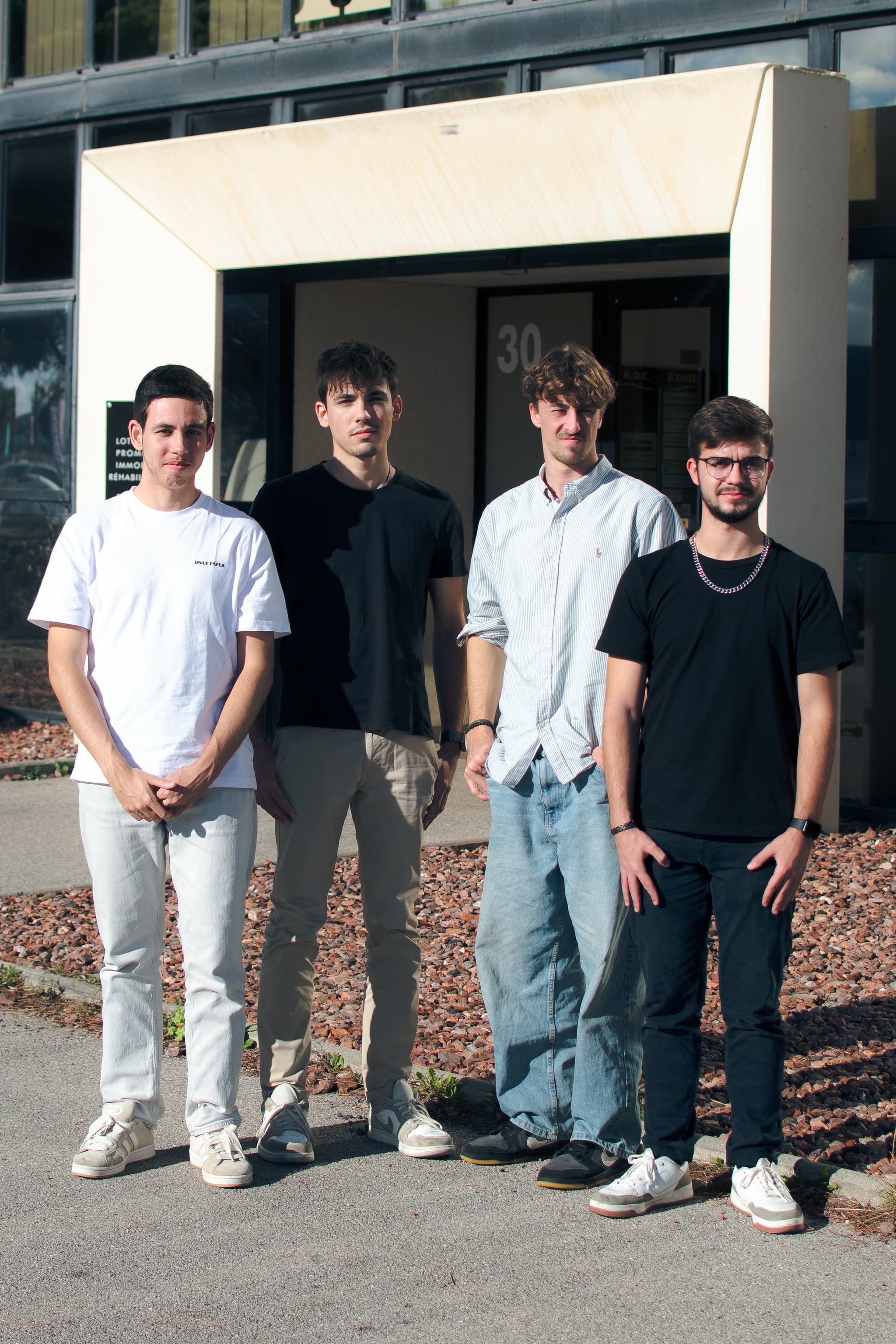 Équipe Noctalis à Narbonne (11100) : communication, développement web, design UI/UX et SEO local.